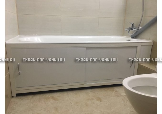 Экран  EUROPLEX Роликс белый с вставкой – купить по цене 10400 руб. в интернет-магазине в городе Киров картинка 4